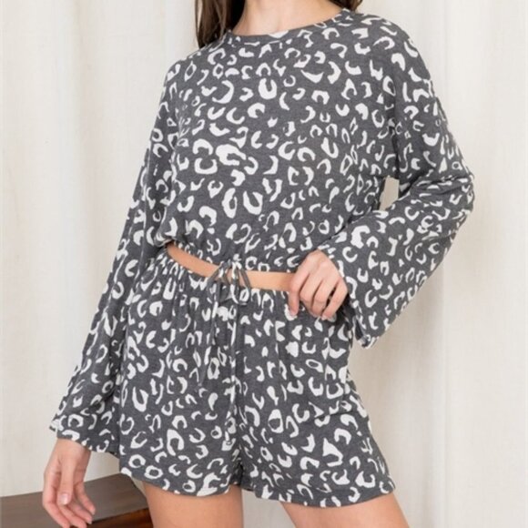 Animal Leopard Print Loungewear 2 piece Set - Picture 1 of 8